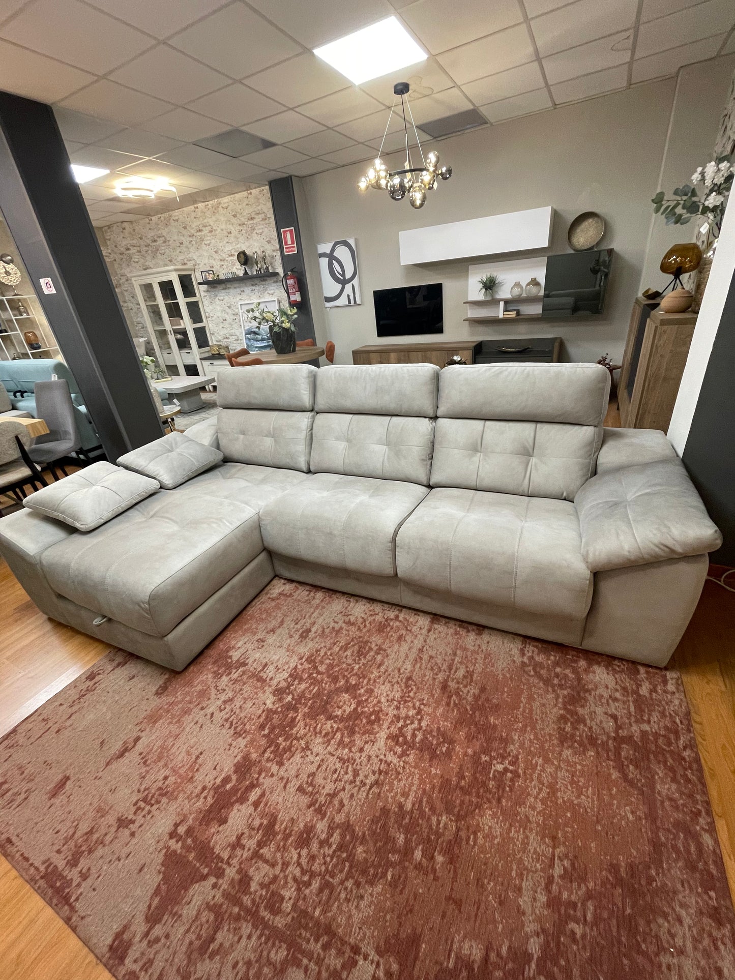 Sofa rubí gris